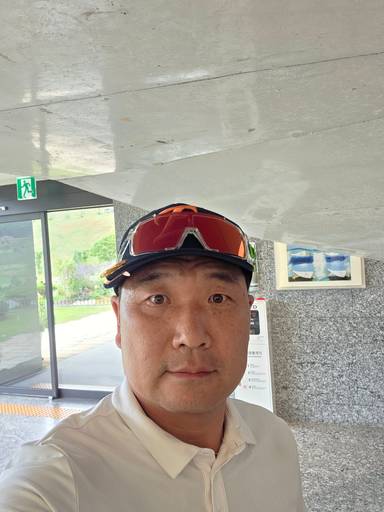 [9주차 51회차 인증] 힐데스하임 18홀 목요일. 무 이미지 3